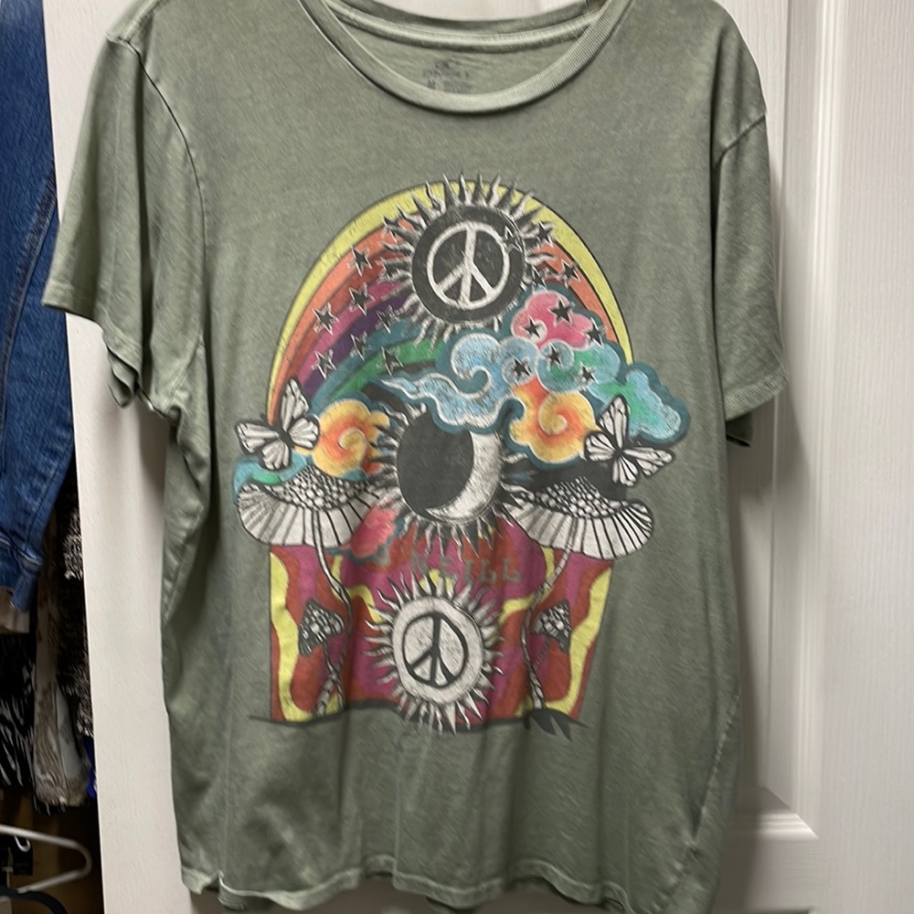 O’Neill tshirt